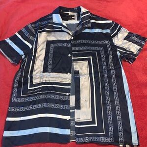 Banana Republic Navy and Light Blue Geometric Short-Sleeve Button-Down Shirt